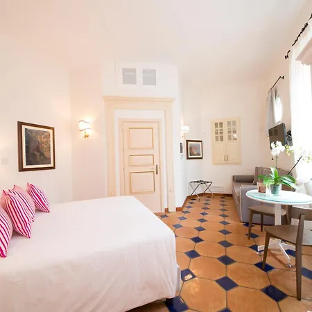 بيت ضيافة Maiure مايوري