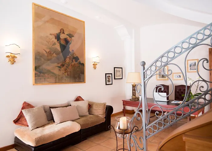 Maiure ゲストハウス 4*